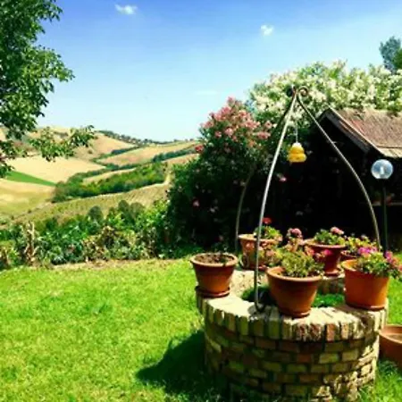 Piccola Terra Country House And Pool *