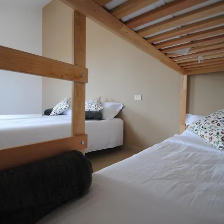 Piccola Terra Country House And Pool B&B