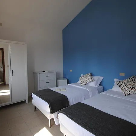Piccola Terra Country House And Pool *