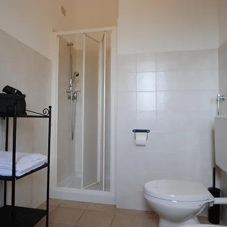 Piccola Terra Country House And Pool B&B