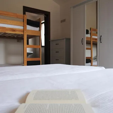 Piccola Terra Country House And Pool B&B *