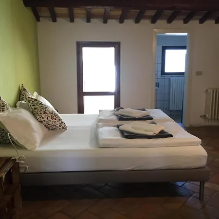 Piccola Terra Country House And Pool