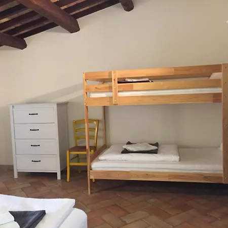 Piccola Terra Country House And Pool B&B