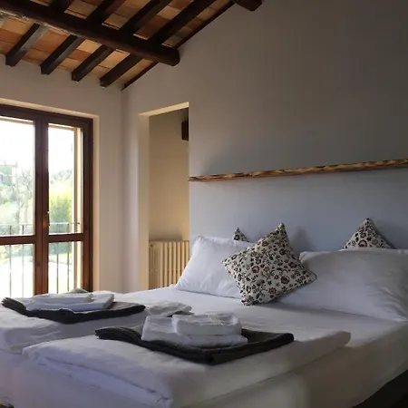 Piccola Terra Country House And Pool B&B Poggio Morello